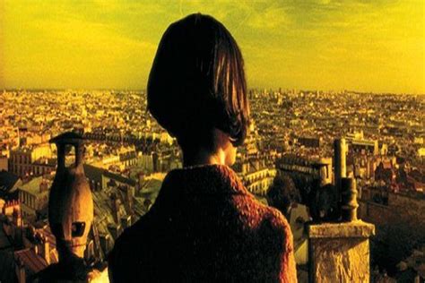  Jean-Pierre Jeunet's Parisian Promenade: A Whimsical Celebration of Cinema with a Touch of Absurdity!